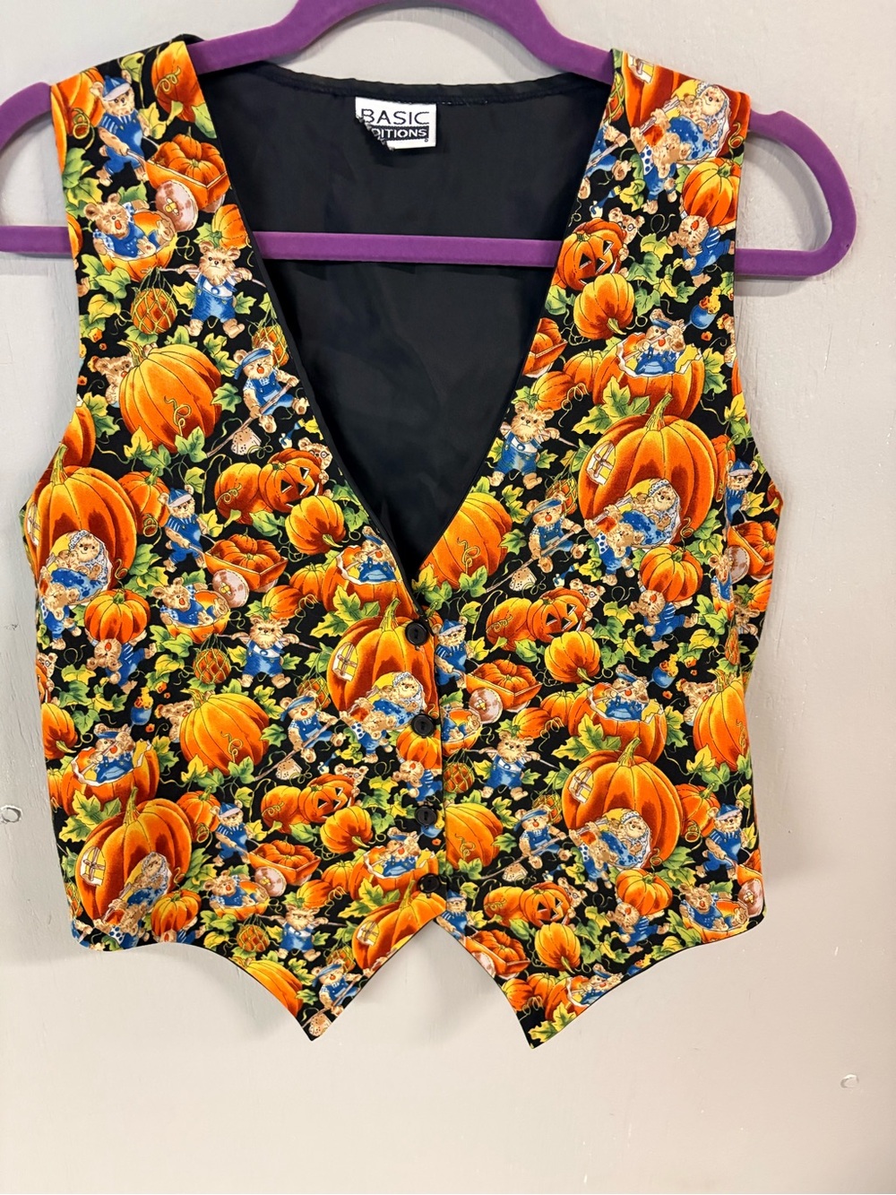 Basic Editions Women’s Vintage Black Vest with Bright Orange Pumpkin Print